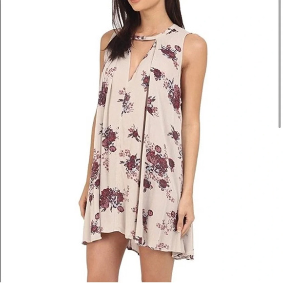 FREE PEOPLE FLORAL SWING DRESS - Picture 2 of 8